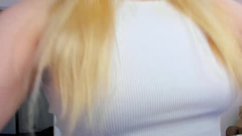 Stacy  online show from March 10, 12:38 pm