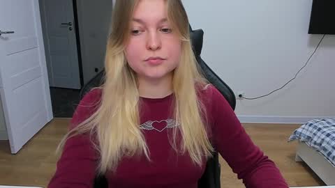 Stacy  online show from December 26, 10:05 am