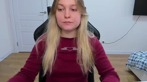 Stacy  online show from February 7, 9:58 am