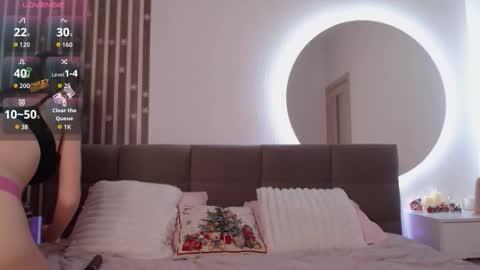 star_and_jane_ online show from December 17, 4:33 pm