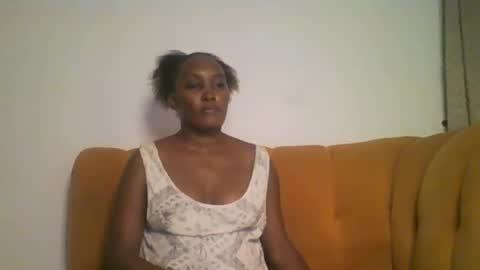 Snapshot of stargirl880271 chatting on March 4, 1:45 am isha online show from March 4, 1:45 am