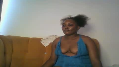Snapshot of stargirl880271 chatting on October 18, 9:56 am isha online show from October 18, 9:56 am