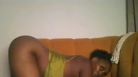 Snapshot of stargirl880271 chatting on February 22, 12:38 am isha online show from February 22, 12:38 am
