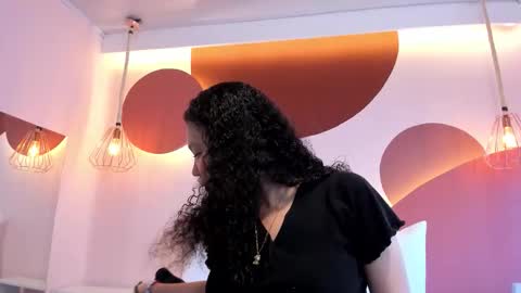 Stark Jones online show from September 22, 12:58 pm