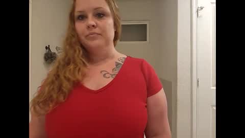 starlasopretty online show from November 16, 7:10 am