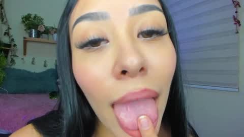 Snapshot of starlie_ chatting on February 15, 11:38 pm Alisson online show from February 15, 11:38 pm