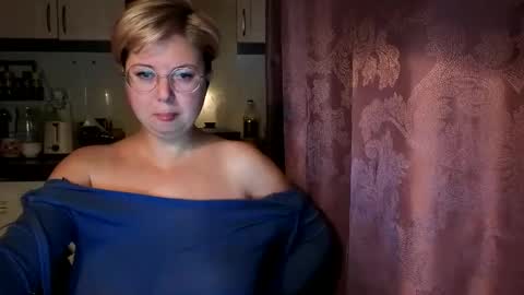 Snapshot of stasya_07 chatting on October 20, 1:41 am Stasya online show from October 20, 1:41 am
