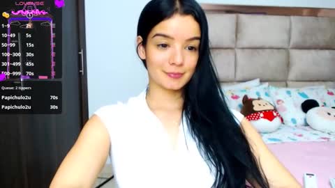 Snapshot of stefy810675 chatting on February 19, 1:18 am Stefany online show from February 19, 1:18 am