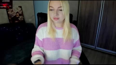 Stella  Cox online show from November 14, 6:24 am