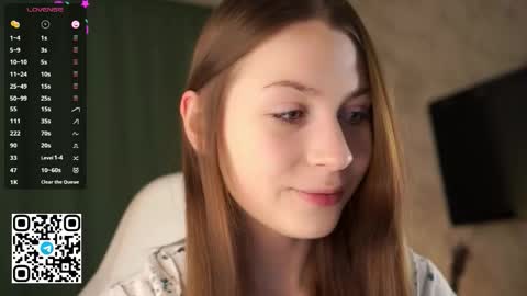 Stella online show from December 5, 12:17 pm