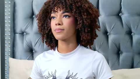 S T E L L A online show from December 16, 11:21 pm