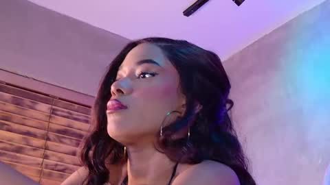 Snapshot of stellaciel_ chatting on September 23, 10:52 pm S T E L L A online show from September 23, 10:52 pm