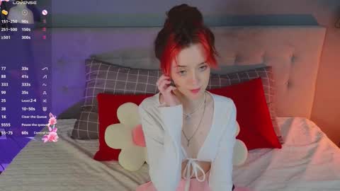 Stella online show from March 26, 3:52 am