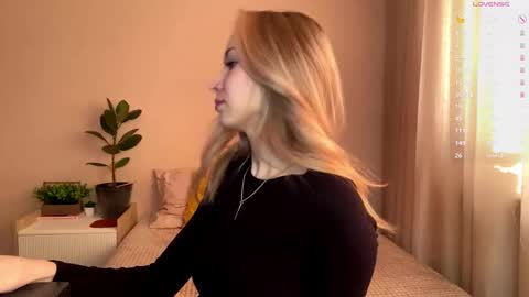 Alexia online show from February 4, 8:39 am