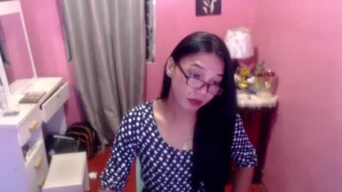 Snapshot of stellaxtemptationx chatting on December 4, 2:37 pm Stella sweet online show from December 4, 2:37 pm
