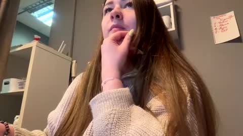 Emma online show from December 25, 12:37 am