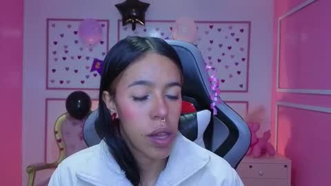 Stephania online show from October 16, 11:57 am