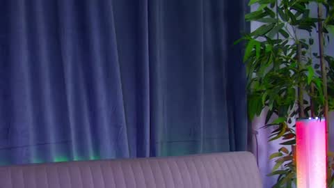 Jade online show from January 7, 5:33 am