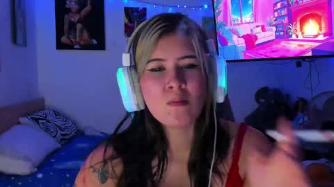 Snapshot of stephany_uwu chatting on February 10, 1:03 am Stephany independient model online show from February 10, 1:03 am