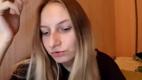 Eva online show from November 4, 8:58 pm