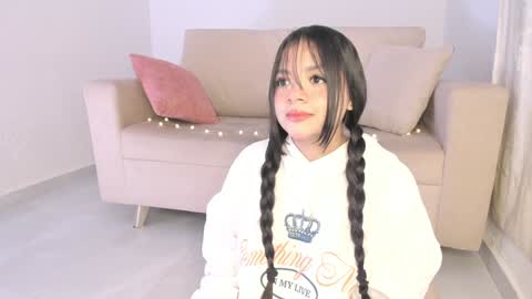 Zoe -INDEPENDENT MODEL online show from January 26, 12:58 am