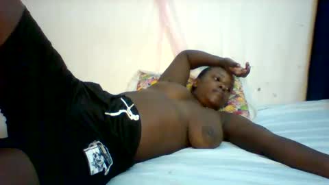 submissive_slut001 online show from November 28, 9:23 am