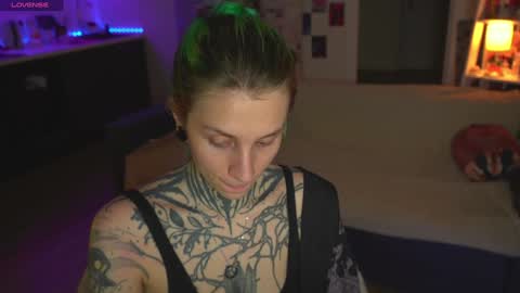 succubus_66 online show from December 7, 8:16 pm