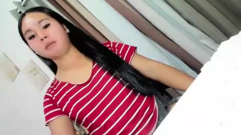 Im wendy if u like me here can u Thumbs up me online show from January 18, 6:37 pm