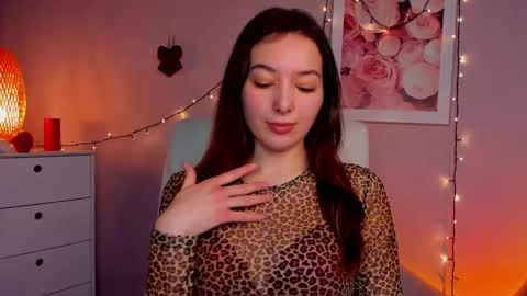 Snapshot of sugar_xmegan chatting on February 20, 2:46 pm Megan online show from February 20, 2:46 pm