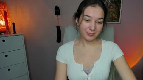 Snapshot of sugar_xmegan chatting on September 22, 6:34 am Megan online show from September 22, 6:34 am