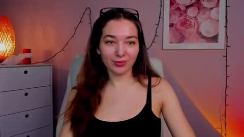 Snapshot of sugar_xmegan chatting on March 8, 7:46 am Megan online show from March 8, 7:46 am