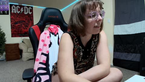 Snapshot of sugargirlcane chatting on December 31, 10:01 pm Camsweetietanya online show from December 31, 10:01 pm