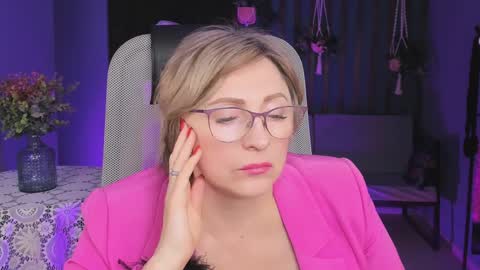 Vivien online show from January 11, 7:16 pm