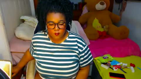 Cami   Back in 2 hours online show from December 14, 4:56 am