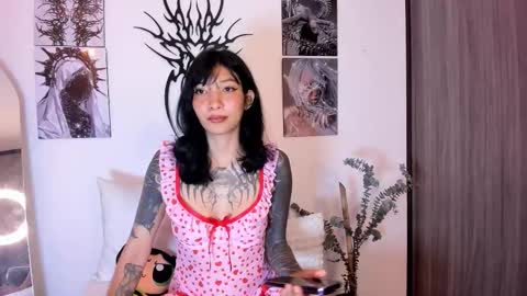 Snapshot of suggarboo_ chatting on October 9, 2:48 am suggarboo_ online show from October 9, 2:48 am