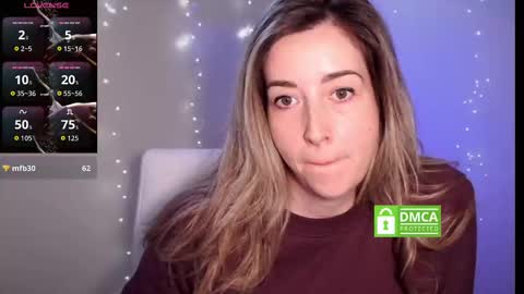 Mia online show from November 4, 3:28 pm