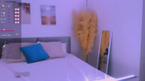 Christina online show from November 30, 3:38 pm