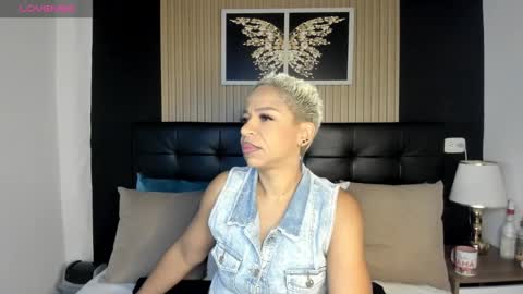 Snapshot of summer_night_ chatting on January 6, 12:57 pm Summer online show from January 6, 12:57 pm