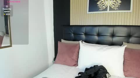 Snapshot of summer_night_ chatting on February 20, 10:37 am Summer online show from February 20, 10:37 am