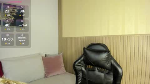 Snapshot of summer_night_ chatting on September 13, 12:57 pm Summer online show from September 13, 12:57 pm