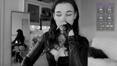 Miss Nelly online show from February 19, 2:01 pm