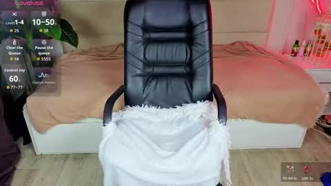 sunny_nicoleee online show from May 31, 2:50 am