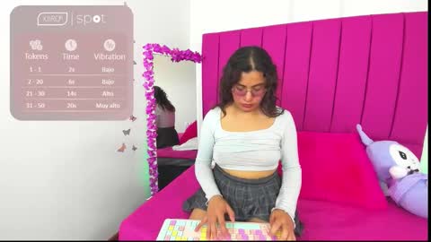 Sunny Smiith online show from November 5, 3:28 pm