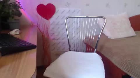 Alina   Streams Mon to Fri online show from February 17, 1:33 pm