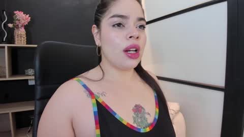 Snapshot of sunnypaytton chatting on September 17, 12:47 pm Sunny online show from September 17, 12:47 pm