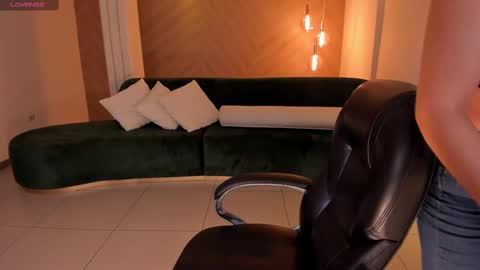 Sunny Rivers online show from February 20, 11:20 am