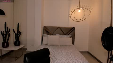 Sunny Rivers online show from September 18, 7:01 pm