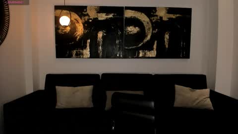 Sunny Rivers online show from December 19, 7:50 pm