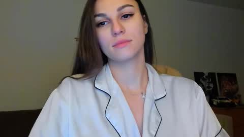 Snapshot of sunsetwithava chatting on February 12, 3:07 am sunsetwithava online show from February 12, 3:07 am