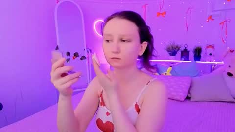 Alice online show from February 6, 5:22 am